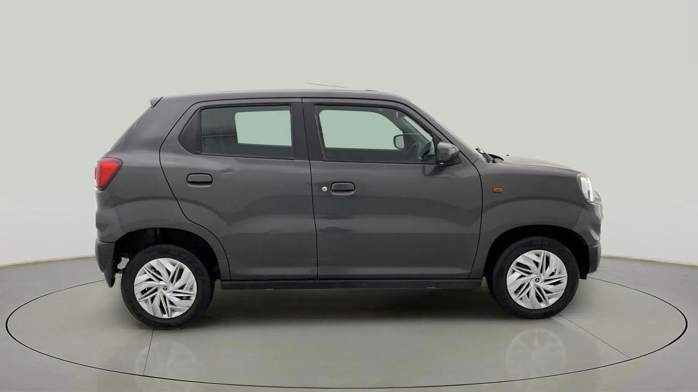 2020 Maruti S PRESSO VXI+, Petrol, Manual, 77,180 km, Right Side View