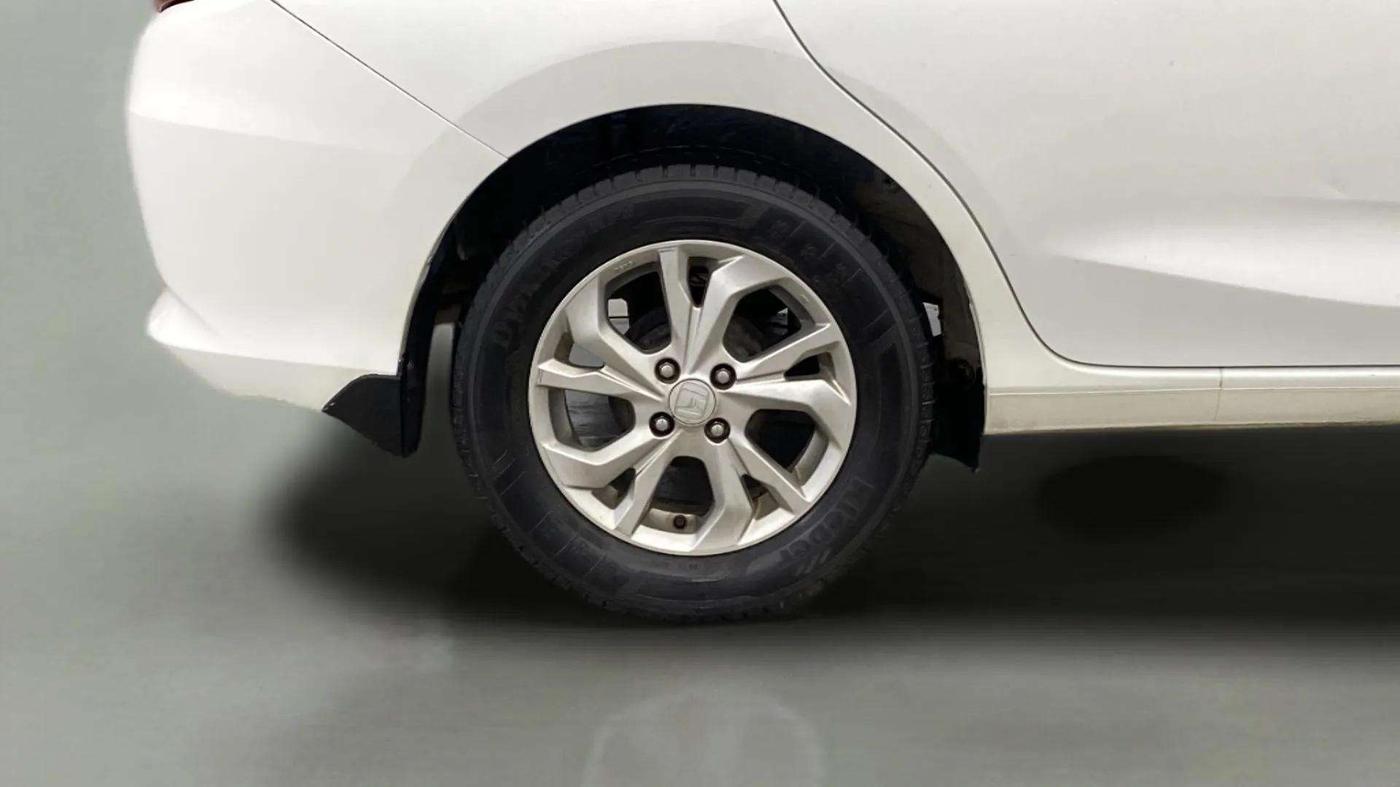 2018 Honda Amaze 1.2L I-VTEC V CVT, Petrol, Automatic, 38,367 km, Right Rear Wheel
