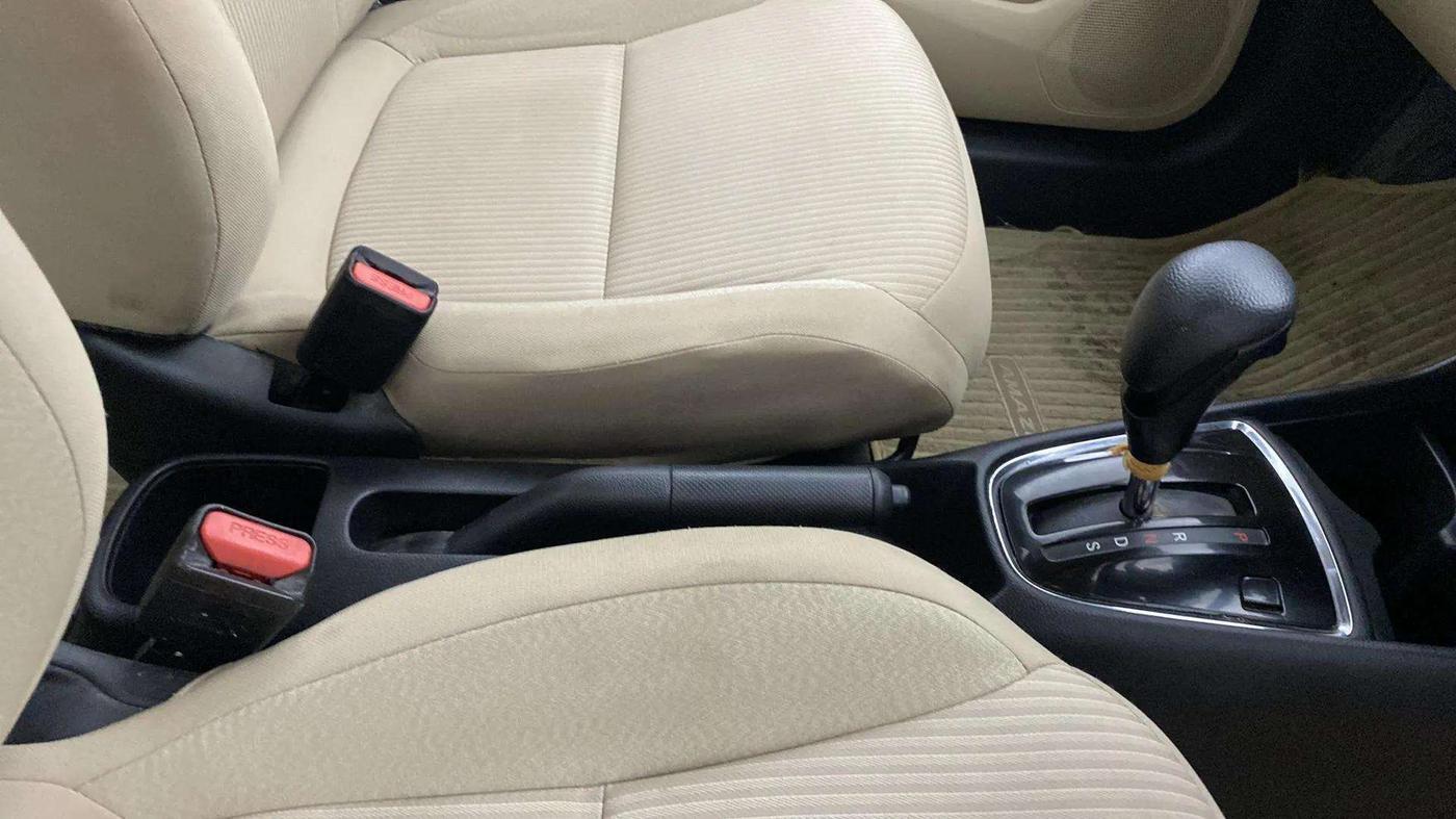 2018 Honda Amaze 1.2L I-VTEC V CVT, Petrol, Automatic, 38,367 km, Gear Lever