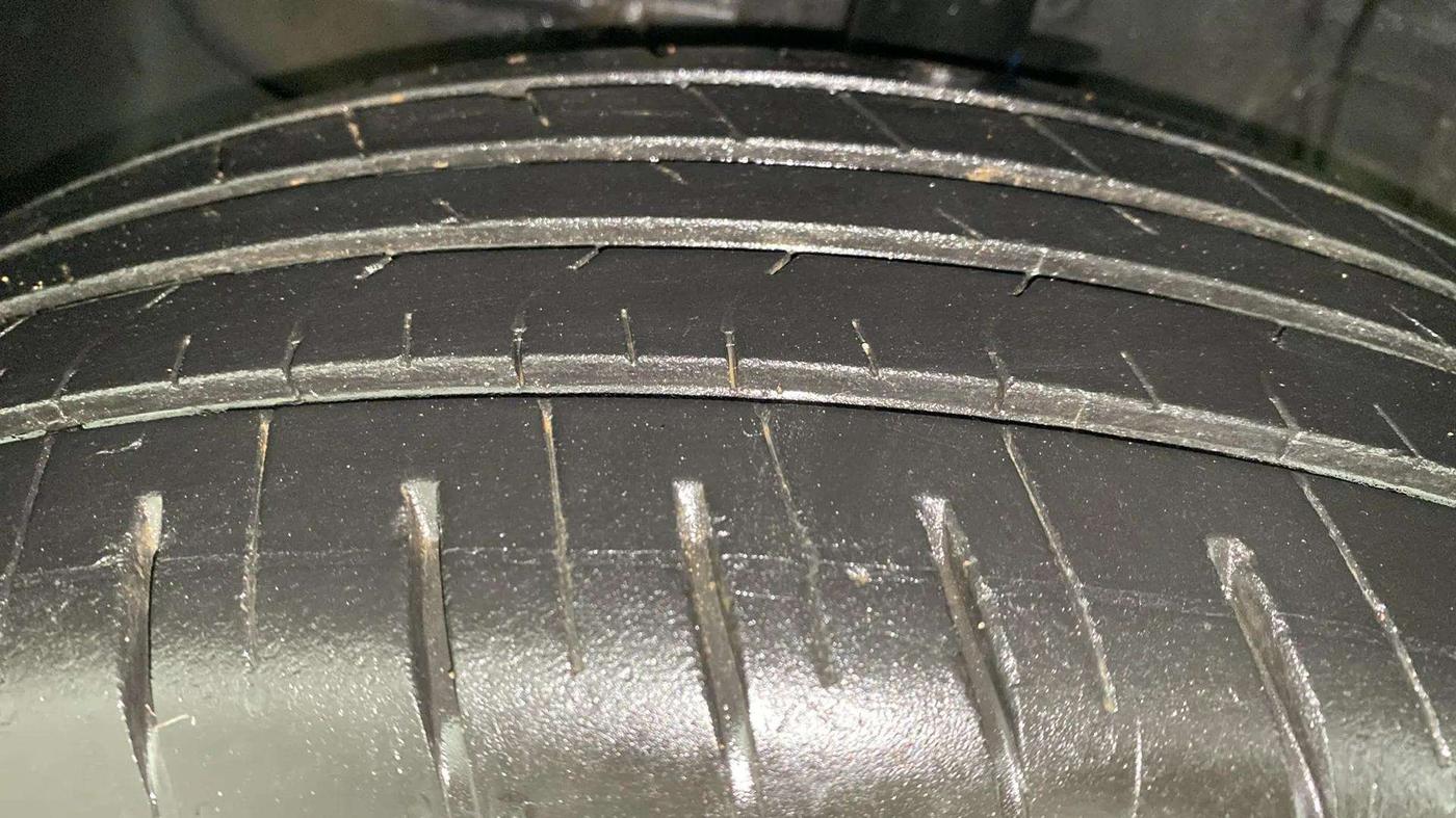 2022 Hyundai Creta E 1.5 PETROL, Petrol, Manual, 12,765 km, Left Front Tyre Tread