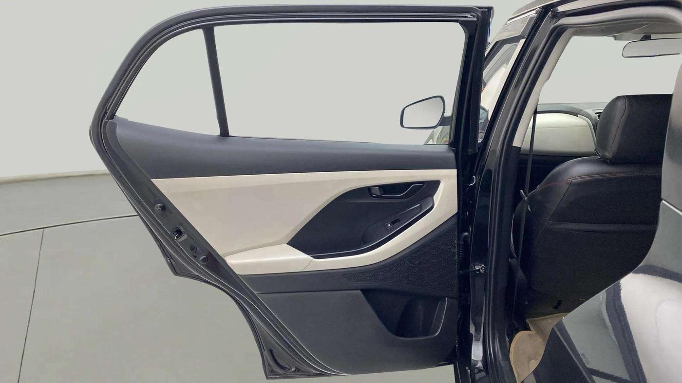 2022 Hyundai Creta E 1.5 PETROL, Petrol, Manual, 12,765 km, LHS Rear Door