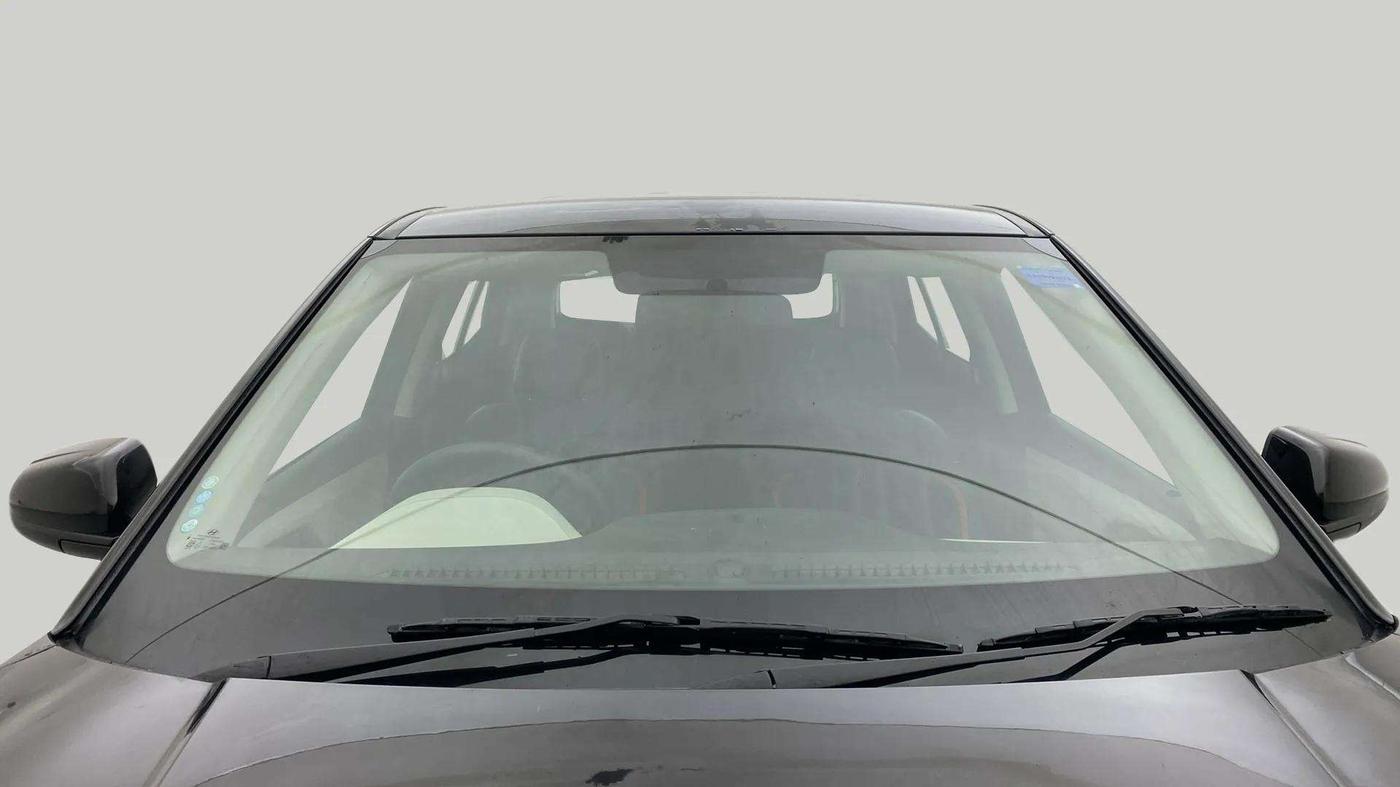 2022 Hyundai Creta E 1.5 PETROL, Petrol, Manual, 12,765 km, Front Windshield