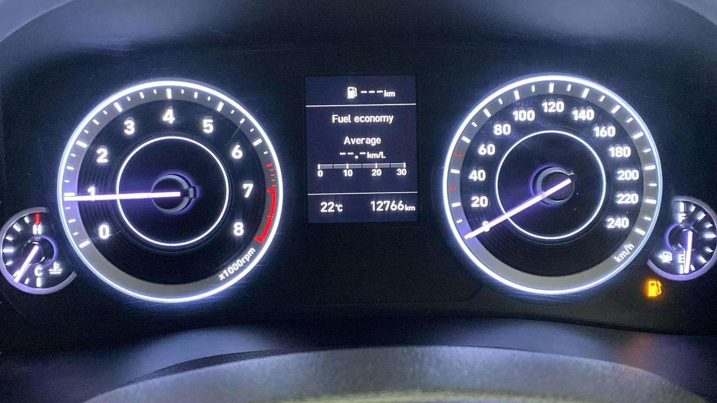 2022 Hyundai Creta E 1.5 PETROL, Petrol, Manual, 12,765 km, Odometer Image