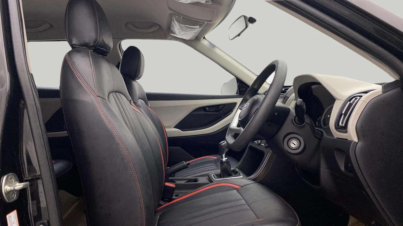 2022 Hyundai Creta E 1.5 PETROL, Petrol, Manual, 12,765 km, Right Side Front Door Cabin