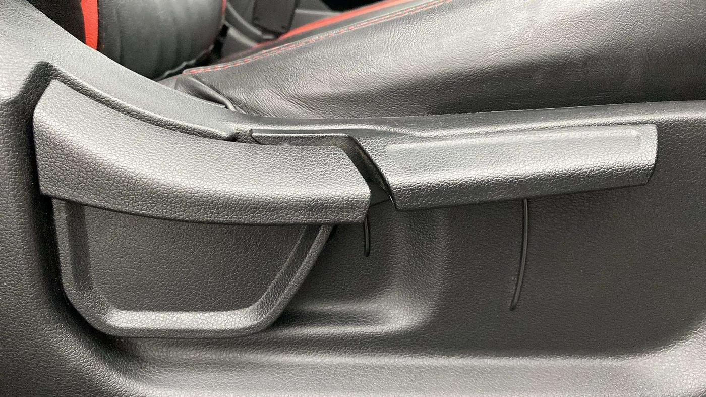 2022 Hyundai Creta E 1.5 PETROL, Petrol, Manual, 12,765 km, Driver Side Adjustment Panel