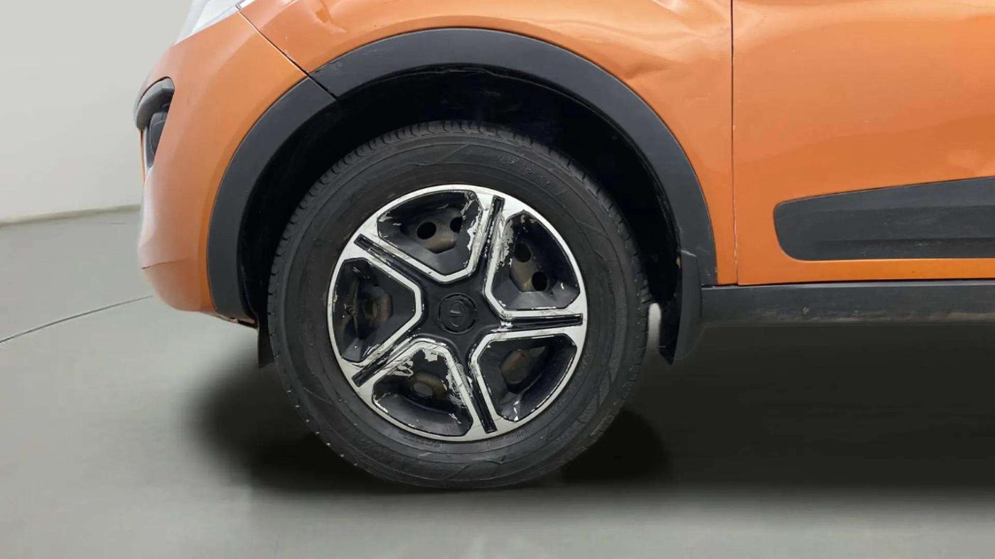 2019 Tata NEXON XMA PETROL, Petrol, Automatic, 53,728 km, Left Front Wheel