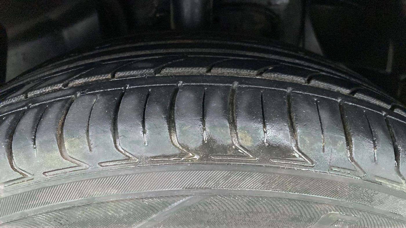 2019 Tata NEXON XMA PETROL, Petrol, Automatic, 53,728 km, Left Front Tyre Tread