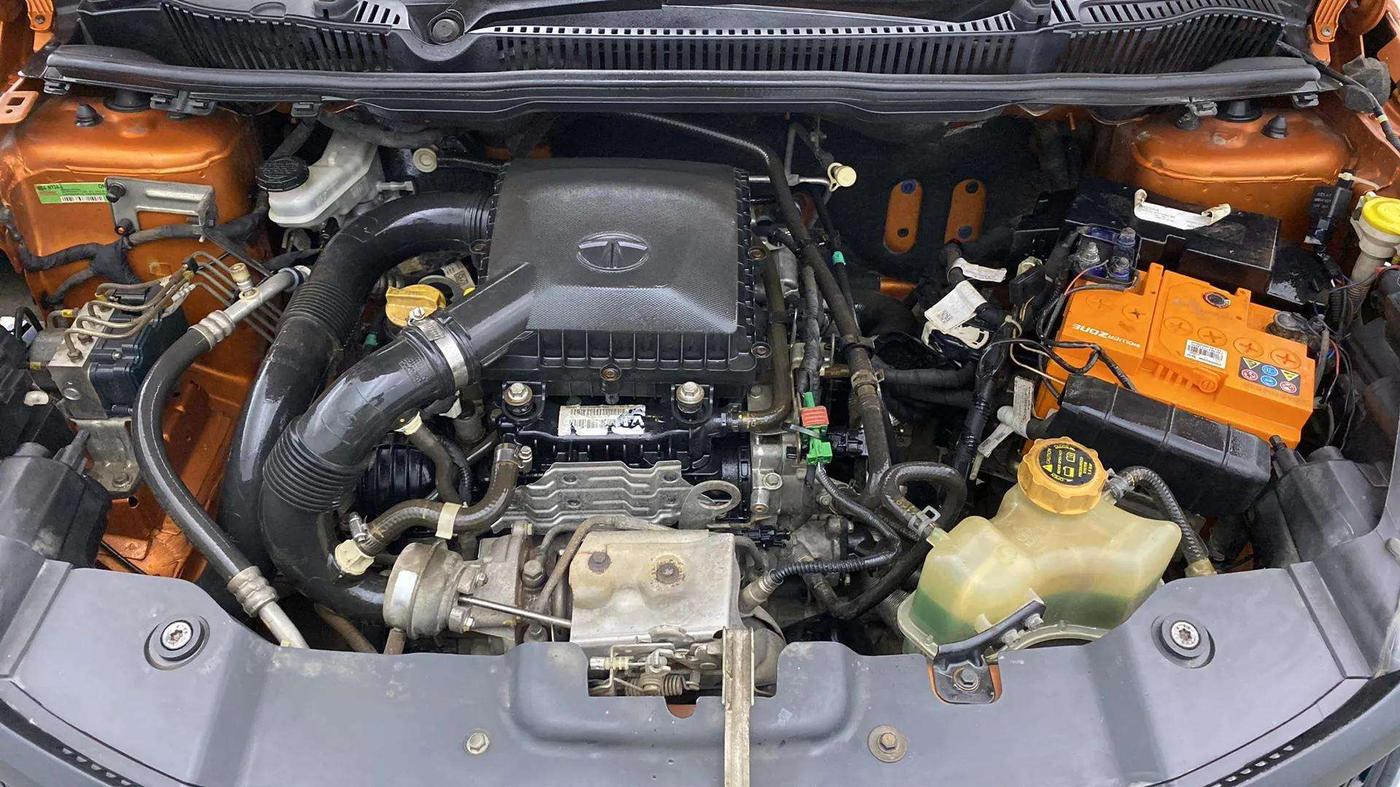 2019 Tata NEXON XMA PETROL, Petrol, Automatic, 53,728 km, Engine View