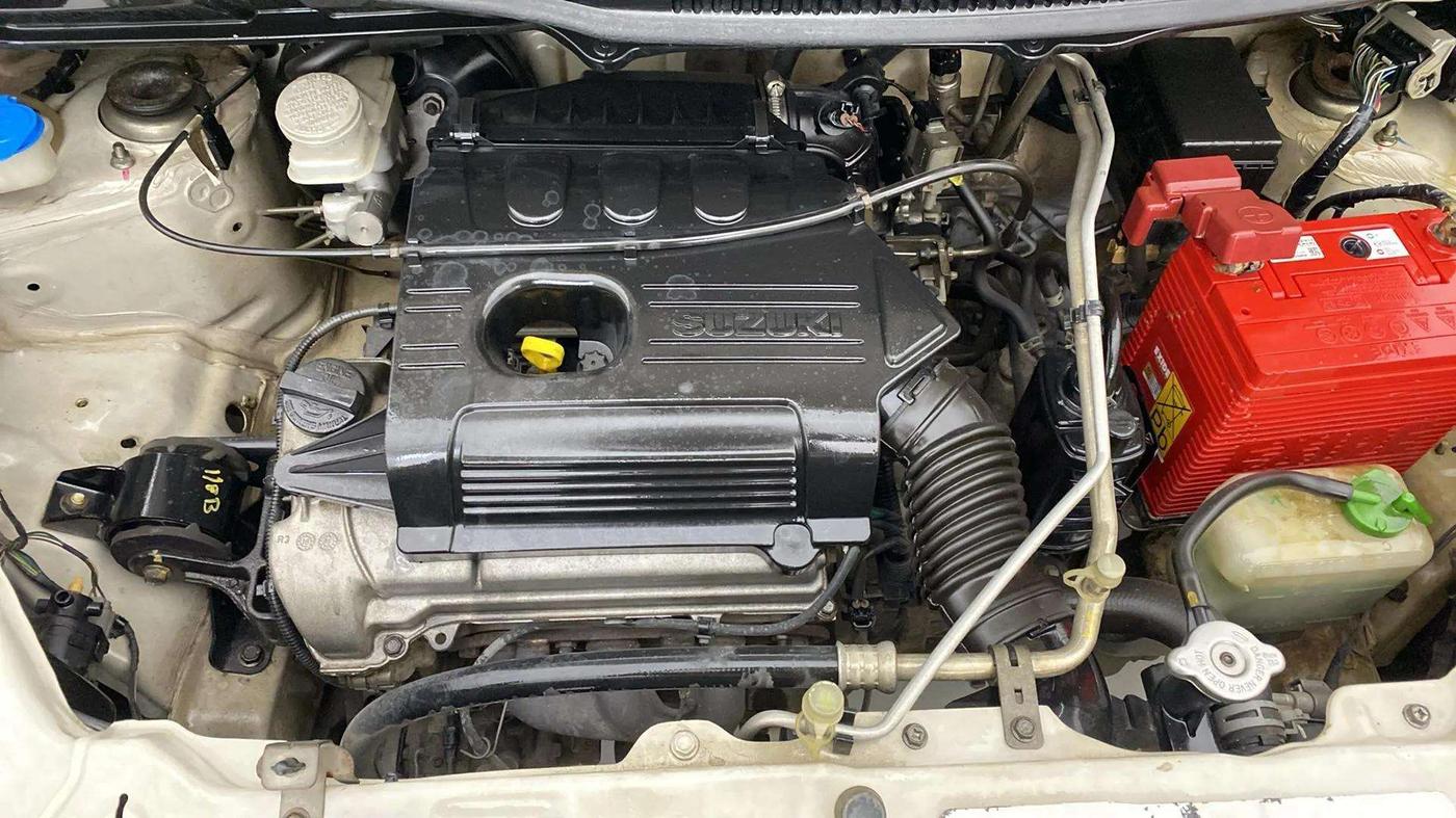 2017 Maruti Wagon R 1.0 VXI, Petrol, Manual, 64,327 km, Engine View