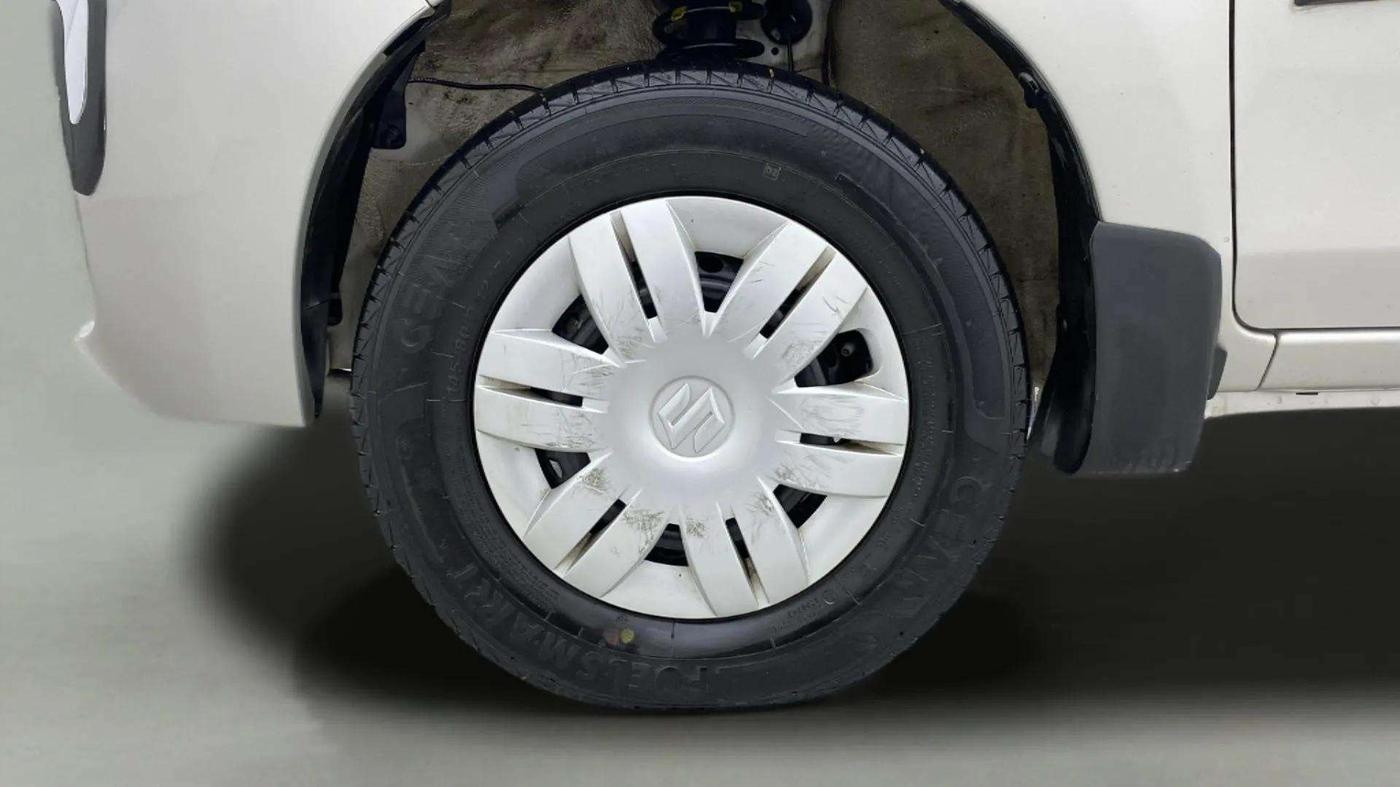 2022 Maruti Alto VXI, CNG, Manual, 14,142 km, Left Front Wheel