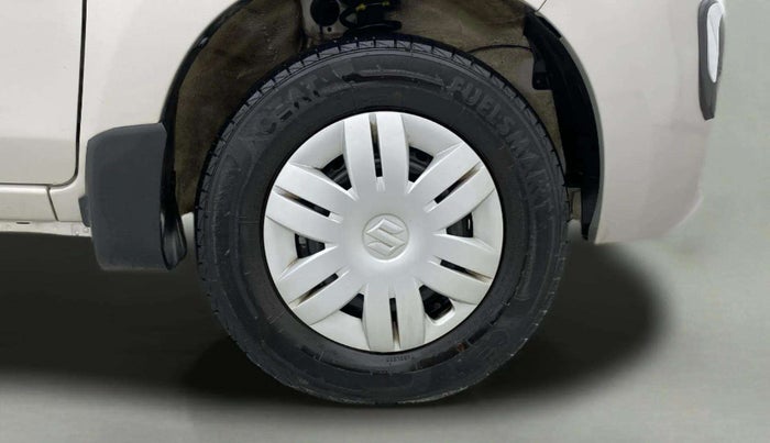 2022 Maruti Alto VXI, Petrol, Manual, 14,142 km, Right Front Wheel