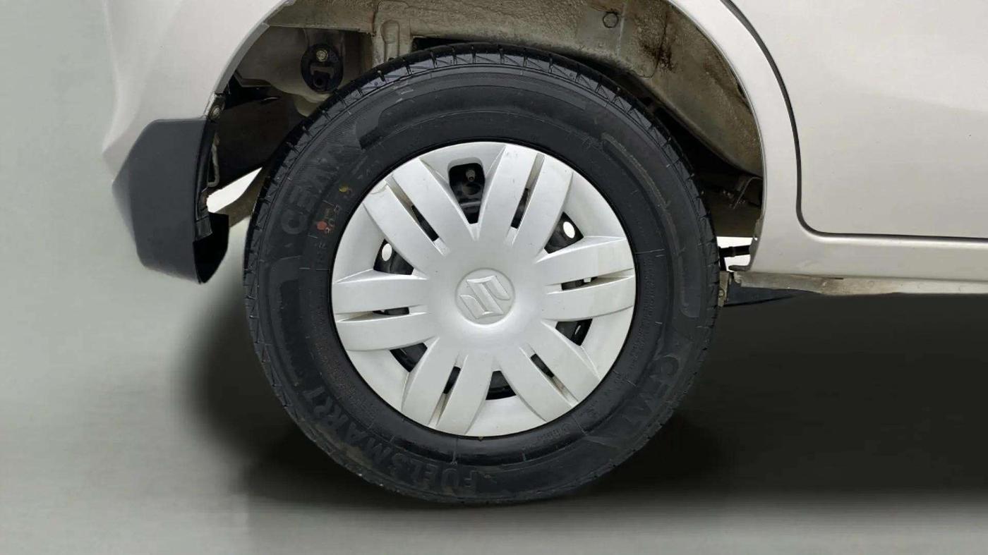 2022 Maruti Alto VXI, CNG, Manual, 14,142 km, Right Rear Wheel