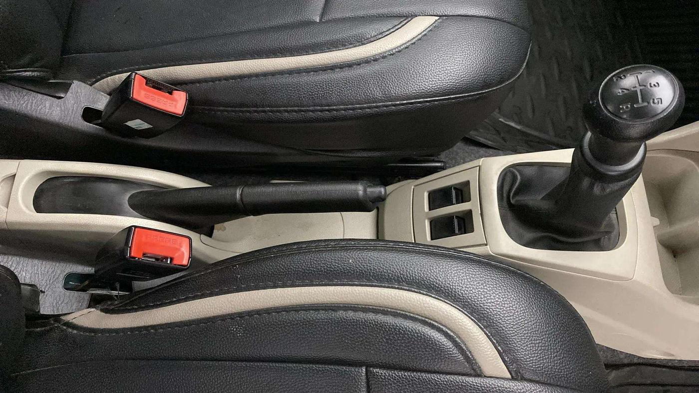 2022 Maruti Alto VXI, CNG, Manual, 14,142 km, Gear Lever