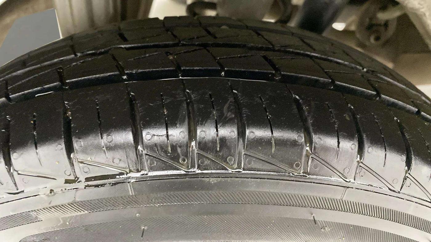 2022 Maruti Alto VXI, CNG, Manual, 14,142 km, Right Rear Tyre Tread