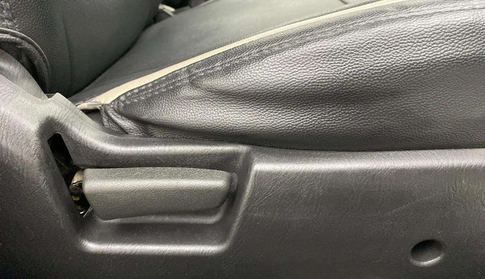 2022 Maruti Alto VXI, Petrol, Manual, 14,142 km, Driver Side Adjustment Panel