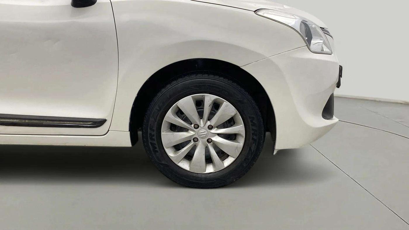 2018 Maruti Baleno DELTA PETROL 1.2, Petrol, Manual, 38,761 km, Right Front Wheel