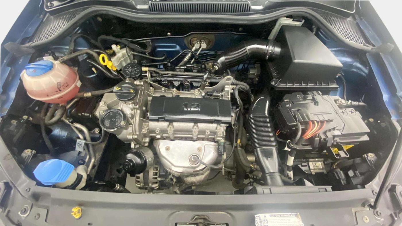 2017 Volkswagen Ameo HIGHLINE1.2L PLUS 16 ALLOY, Petrol, Manual, 28,060 km, Engine View