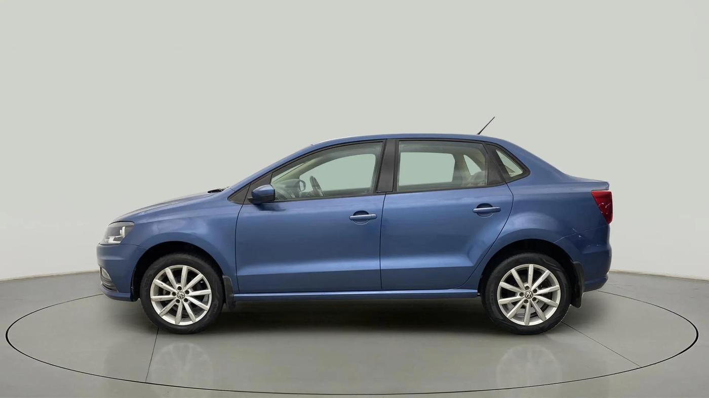 2017 Volkswagen Ameo HIGHLINE1.2L PLUS 16 ALLOY, Petrol, Manual, 28,060 km, Left Side