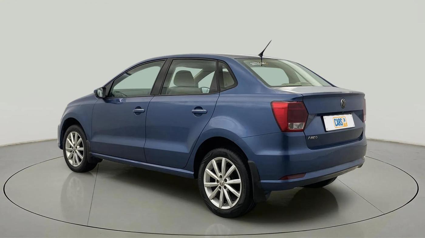 2017 Volkswagen Ameo HIGHLINE1.2L PLUS 16 ALLOY, Petrol, Manual, 28,060 km, Left Back Diagonal