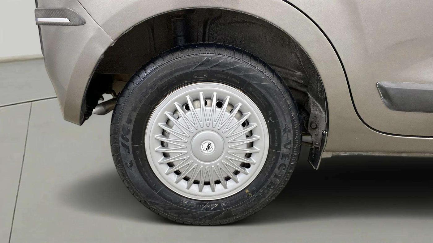 2019 Maruti New Wagon-R LXI CNG 1.0, CNG, Manual, 35,658 km, Right Rear Wheel