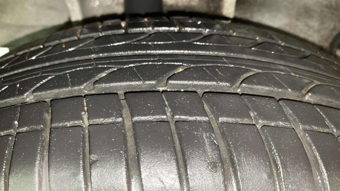 2021 Tata Tiago XZA PLUS PETROL, Petrol, Automatic, 30,415 km, Right Rear Tyre Tread
