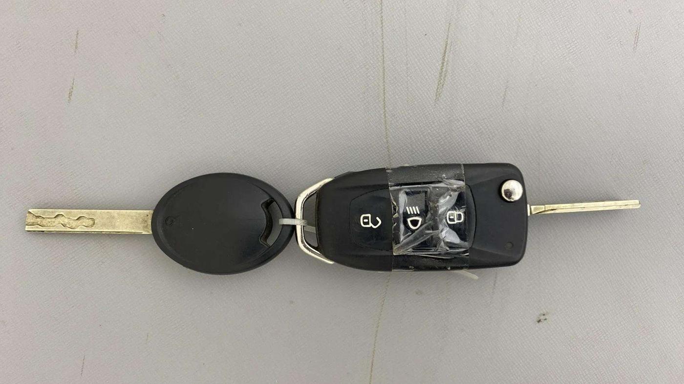 2021 Tata Tiago XZA PLUS PETROL, Petrol, Automatic, 30,415 km, Key Close Up