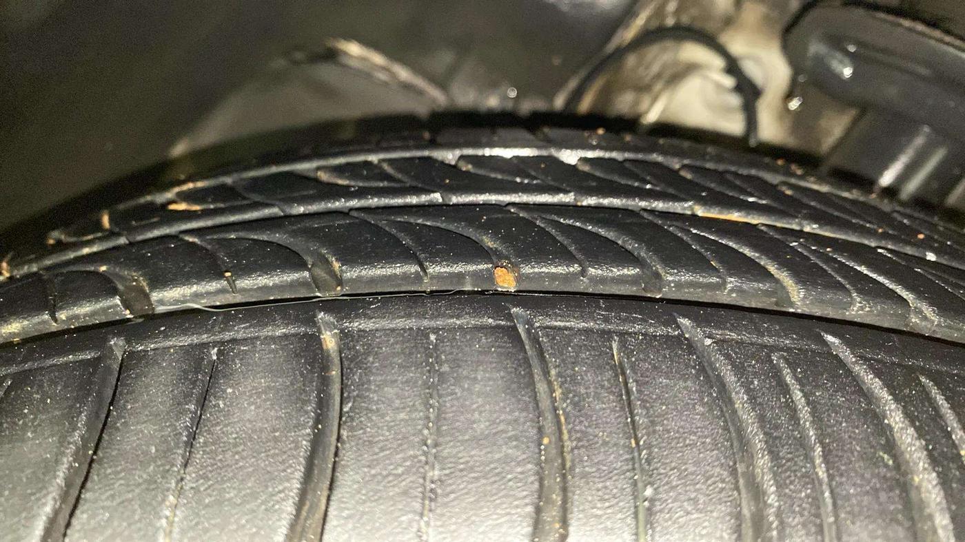 2021 Tata Tiago XZA PLUS PETROL, Petrol, Automatic, 30,415 km, Left Front Tyre Tread