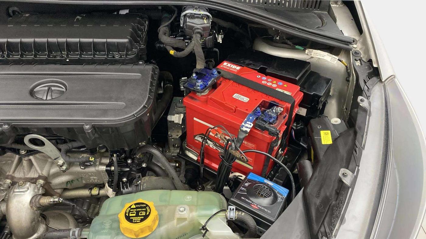 2021 Tata Tiago XZA PLUS PETROL, Petrol, Automatic, 30,415 km, Engine View - Left