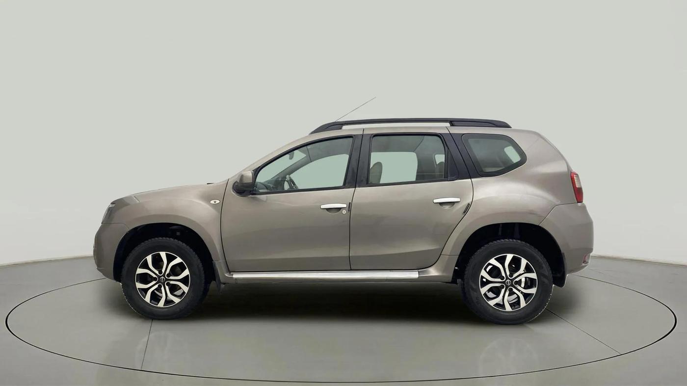 2015 Nissan Terrano XL D PLUS, Diesel, Manual, 65,938 km, Left Side