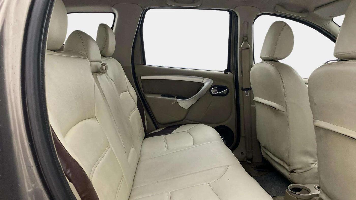 2015 Nissan Terrano XL D PLUS, Diesel, Manual, 65,938 km, Right Side Rear Door Cabin