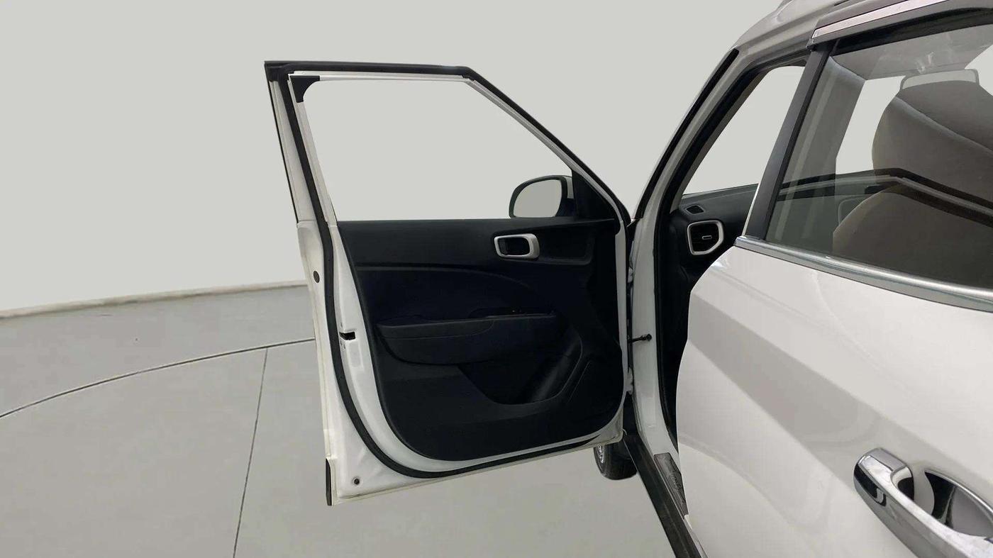 2021 Hyundai VENUE SX 1.0 TURBO, Petrol, Manual, 44,206 km, LHS Front Door