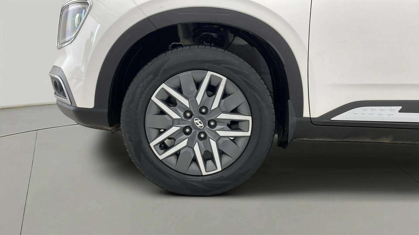2021 Hyundai VENUE SX 1.0 TURBO, Petrol, Manual, 44,206 km, Left Front Wheel