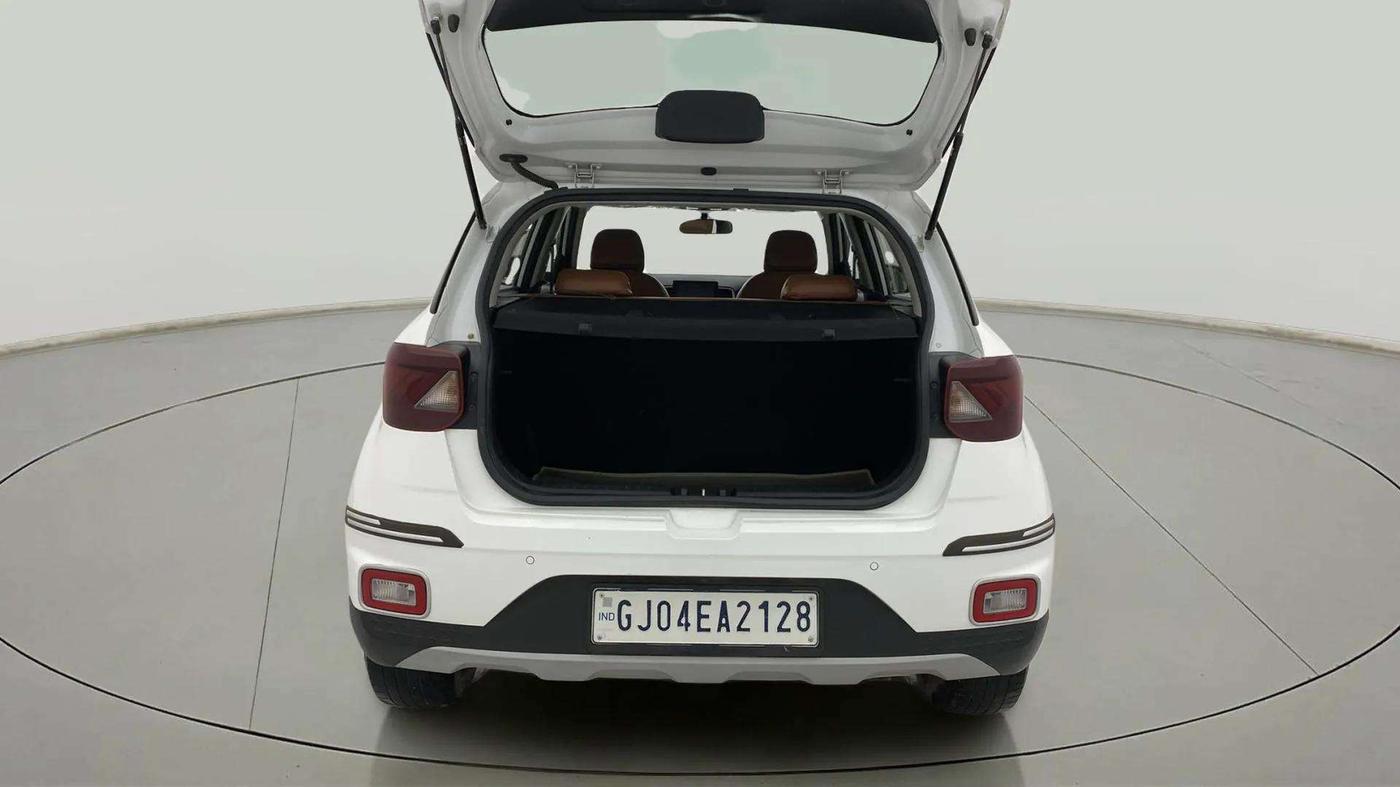 2021 Hyundai VENUE SX 1.0 TURBO, Petrol, Manual, 44,206 km, Boot Open Zoomed View