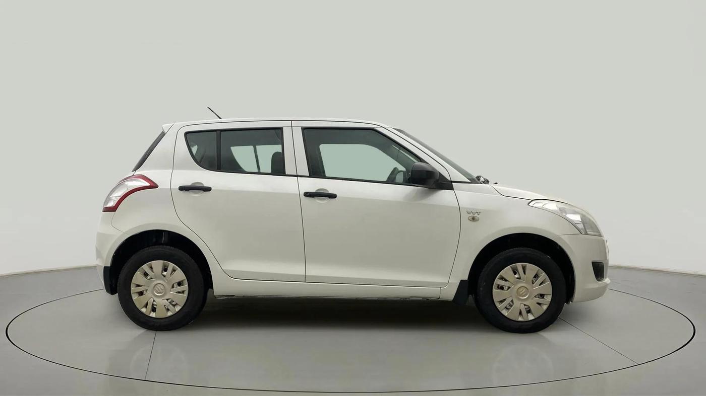 2013 Maruti Swift LXI, Petrol, Manual, 91,073 km, Right Side View