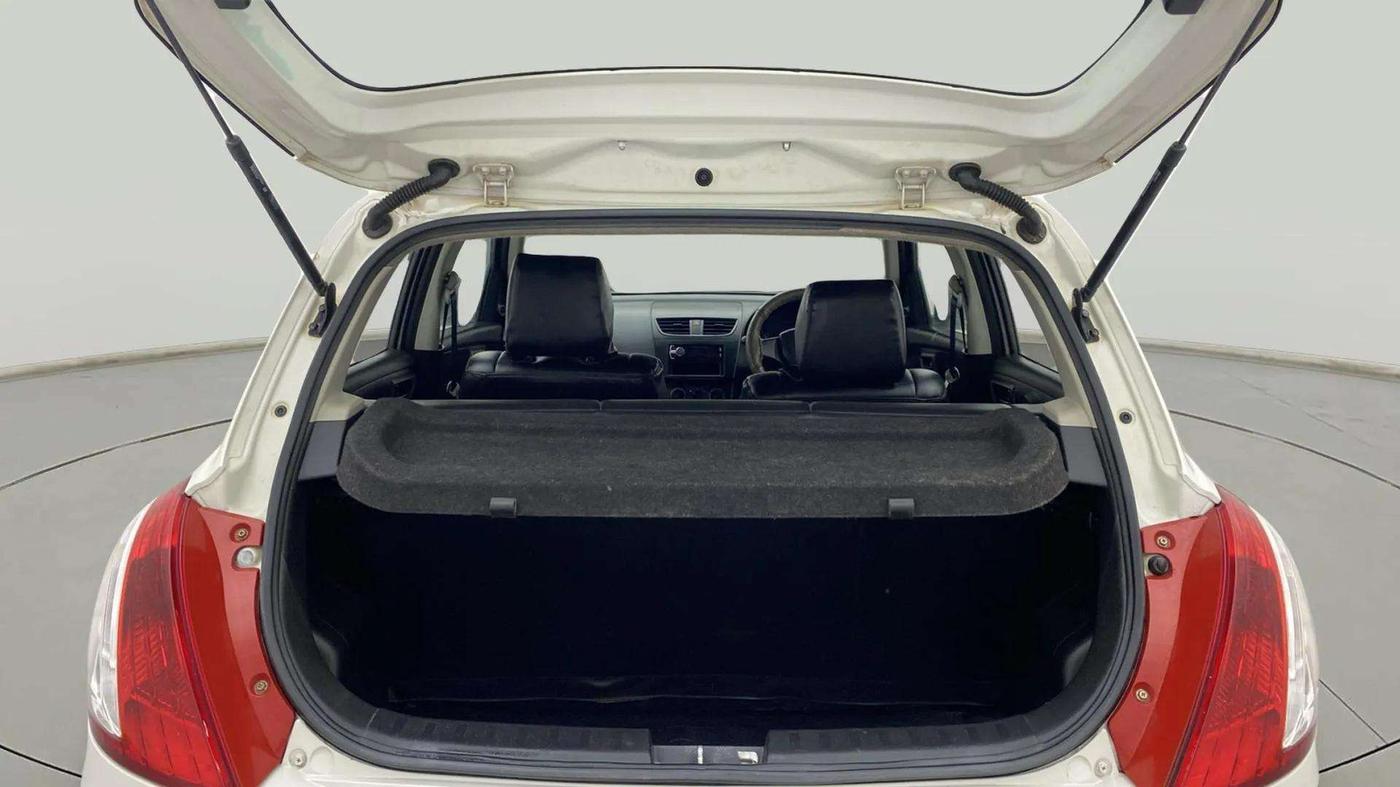 2013 Maruti Swift LXI, Petrol, Manual, 91,073 km, Boot Open Zoomed View
