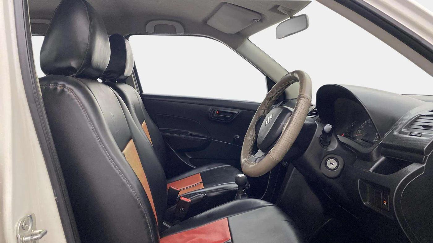 2013 Maruti Swift LXI, Petrol, Manual, 91,073 km, Right Side Front Door Cabin