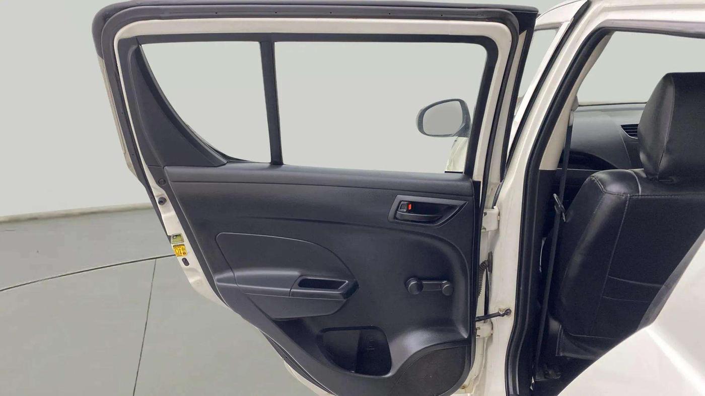 2013 Maruti Swift LXI, Petrol, Manual, 91,073 km, LHS Rear Door