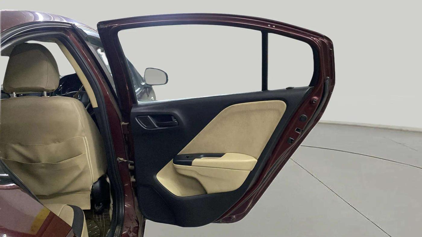 2015 Honda City 1.5L I-VTEC SV, Petrol, Manual, 37,803 km, RHS Rear Door