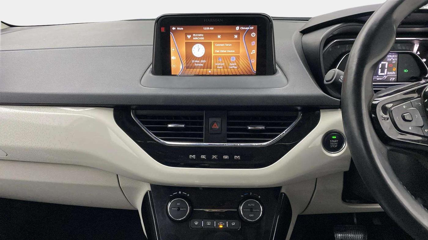 2021 Tata NEXON XZA PLUS (O) PETROL, Petrol, Automatic, 26,865 km, Air Conditioner