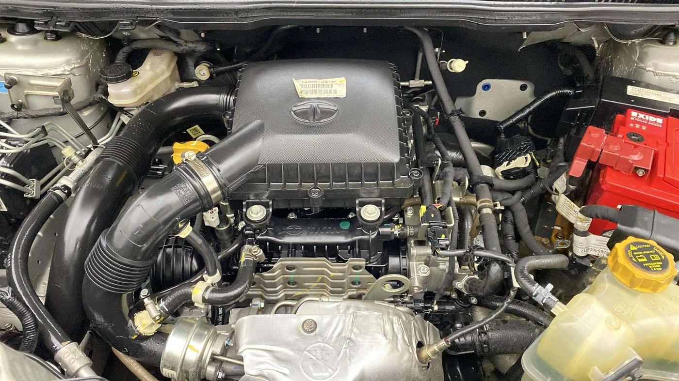 2021 Tata NEXON XZA PLUS (O) PETROL, Petrol, Automatic, 26,865 km, Engine View