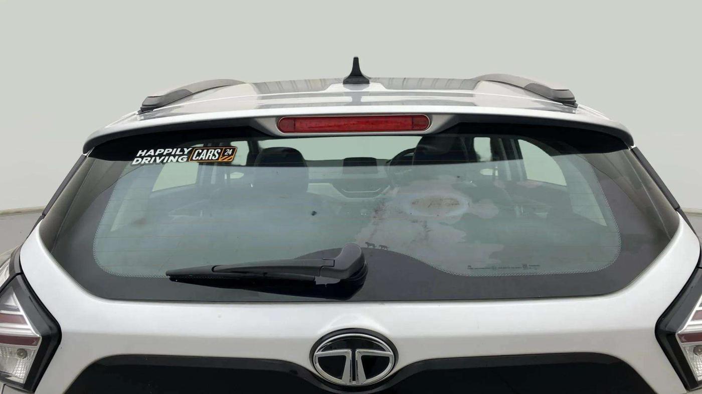 2021 Tata NEXON XZA PLUS (O) PETROL, Petrol, Automatic, 26,865 km, Rear Windshield