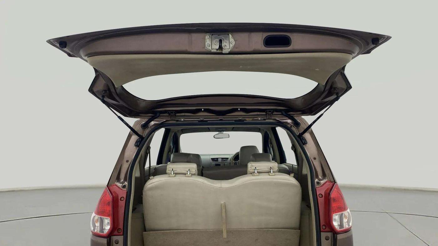 2014 Maruti Ertiga ZDI, Diesel, Manual, 74,883 km, Boot Door Open