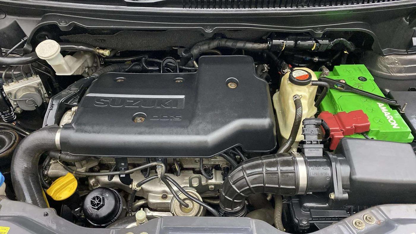 2014 Maruti Ertiga ZDI, Diesel, Manual, 74,883 km, Engine View
