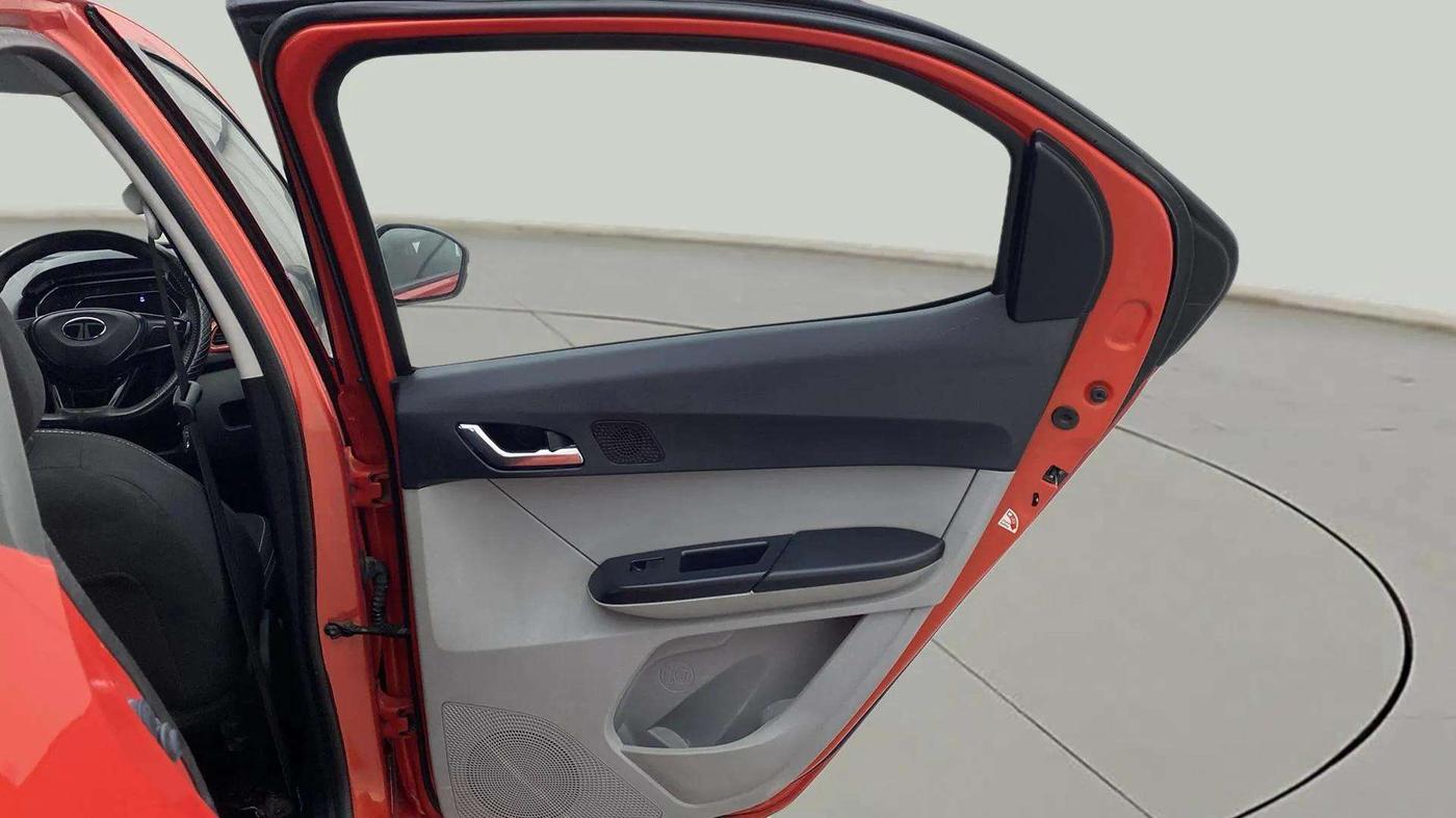 2021 Tata Tiago XZA PLUS PETROL, Petrol, Automatic, 80,295 km, RHS Rear Door