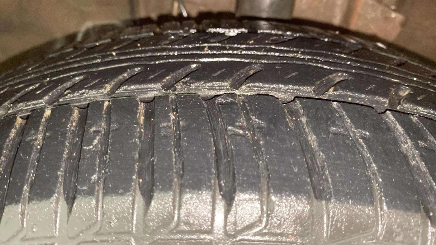 2021 Tata Tiago XZA PLUS PETROL, Petrol, Automatic, 80,295 km, Left Front Tyre Tread