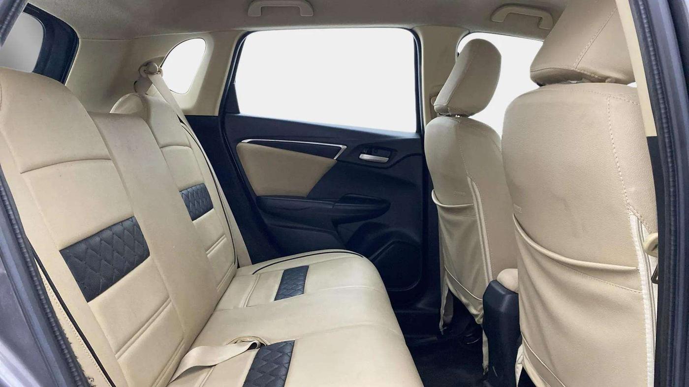 2019 Honda Jazz 1.2L I-VTEC VX CVT, Petrol, Automatic, 49,730 km, Right Side Rear Door Cabin