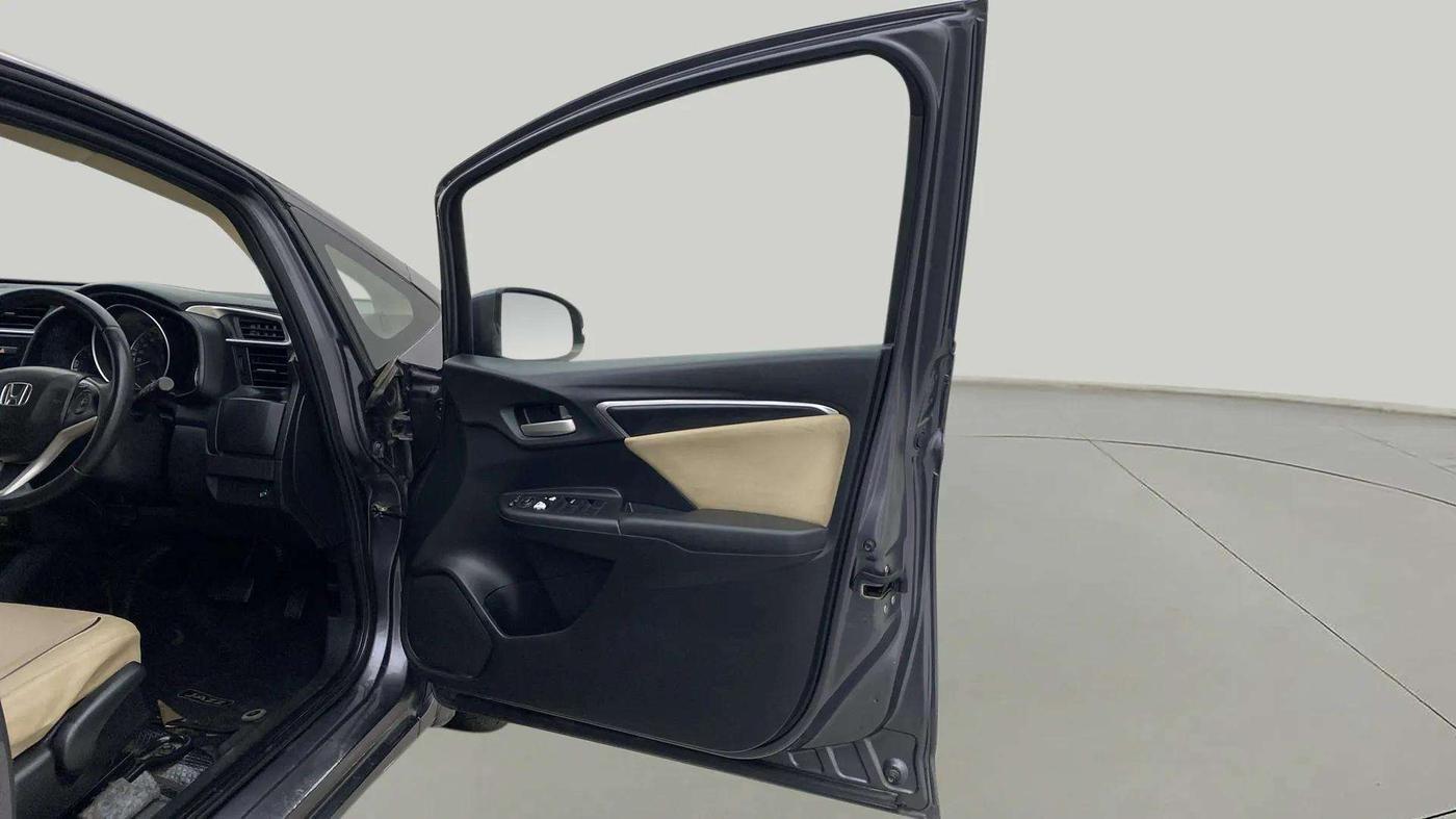 2019 Honda Jazz 1.2L I-VTEC VX CVT, Petrol, Automatic, 49,730 km, RHS Front Door