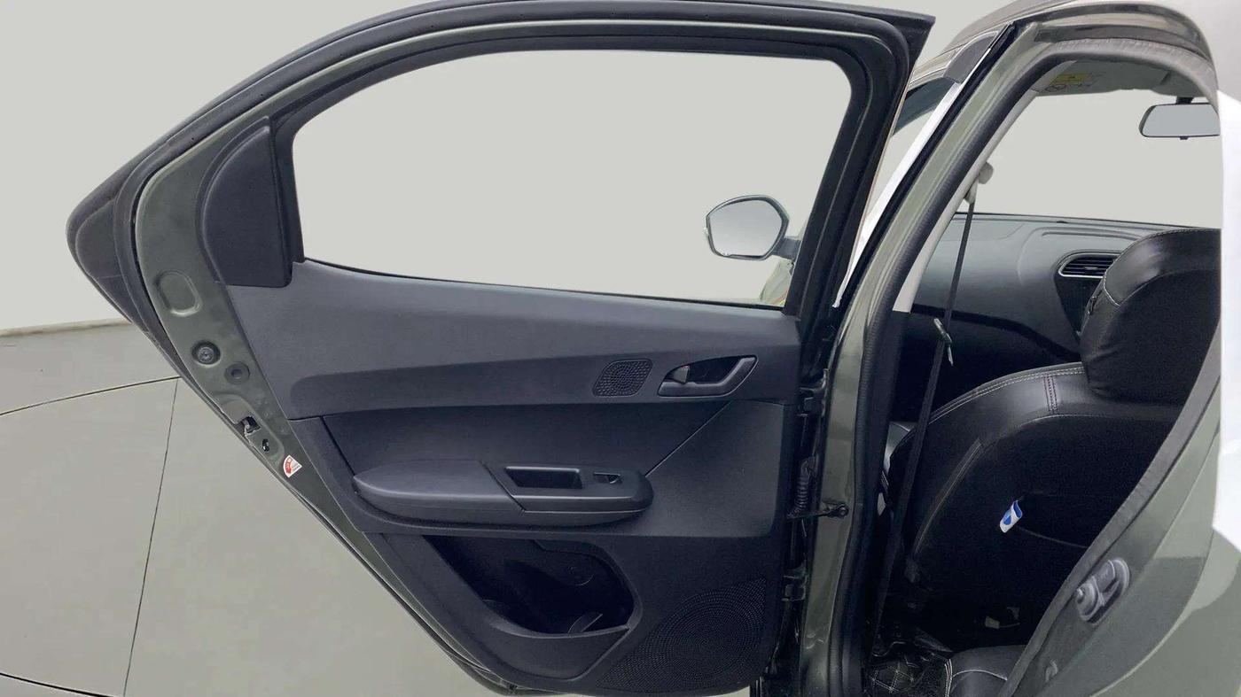 2021 Tata TIAGO NRG XZ MT, Petrol, Manual, 20,042 km, LHS Rear Door