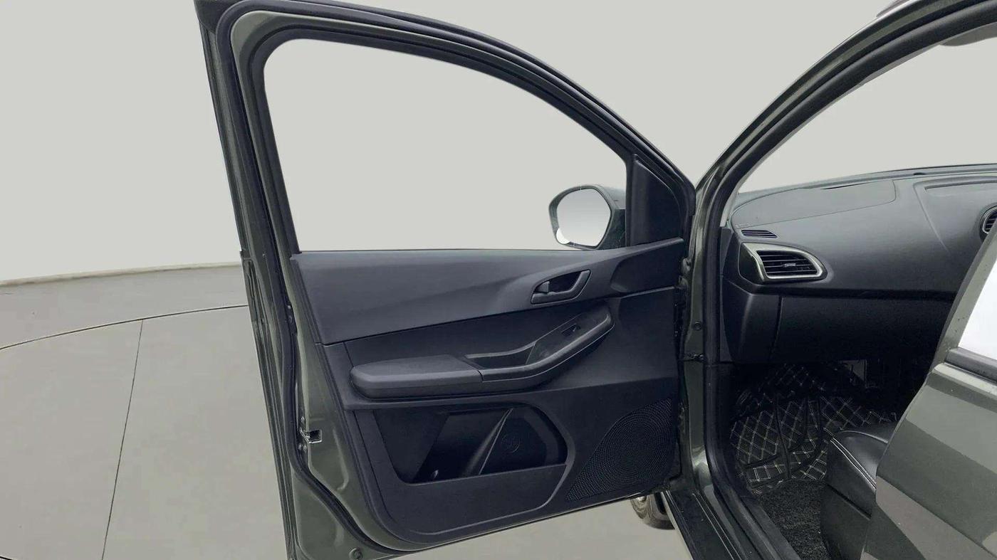 2021 Tata TIAGO NRG XZ MT, Petrol, Manual, 20,042 km, LHS Front Door