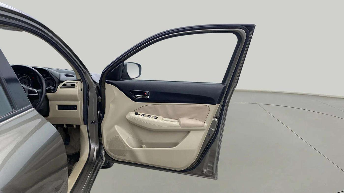 2017 Maruti Dzire VXI, Petrol, Manual, 49,587 km, RHS Front Door